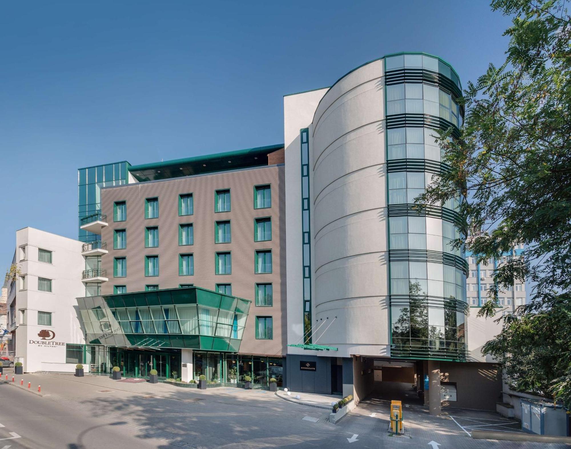 Doubletree By Hilton Hotel Cluj - City Plaza Exterior photo